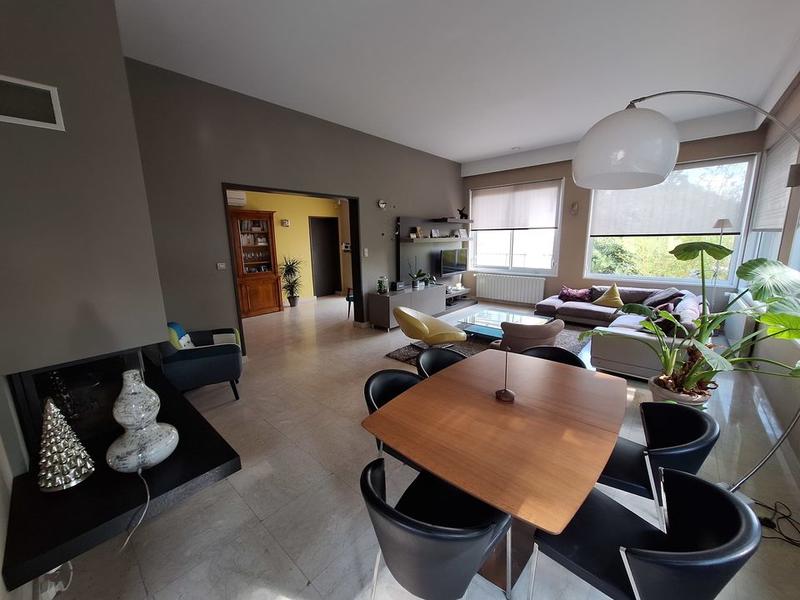 Maison - 166 m² - 5 pièces