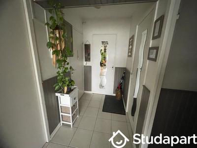 Appartement - 76 m² - 3 pièces