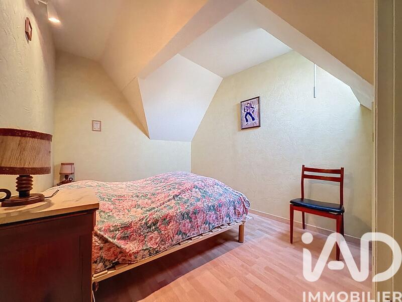 Maison - 123 m² - 7 pièces