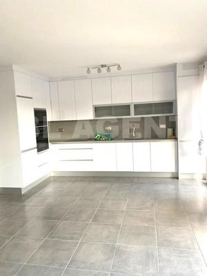 Appartement - 72 m² - 4 pièces