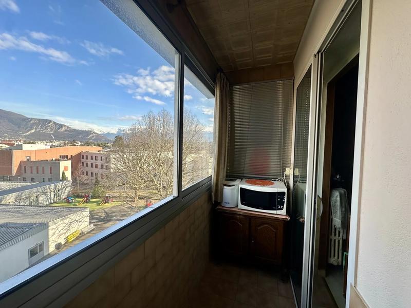 Appartement - 61 m² - 4 pièces