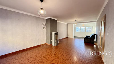 Maison - 187 m² - 8 pièces