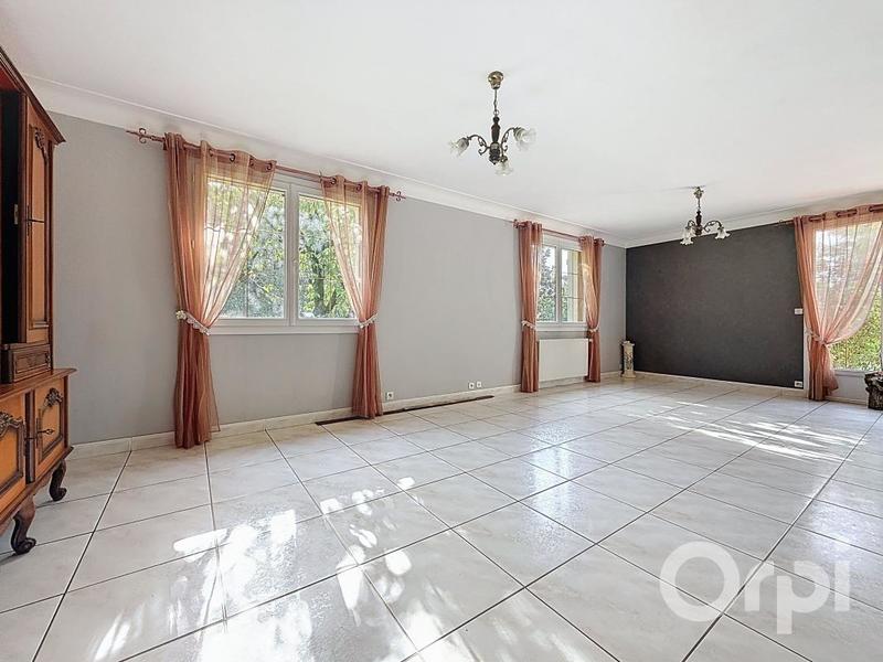 Maison - 135 m² - 4 pièces