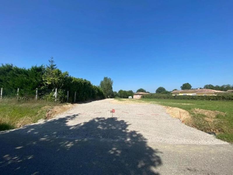 Terrain constructible - 1 665 m²