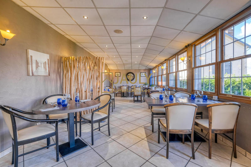 Fonds de commerce - Hôtellerie / Restauration - 487 m²