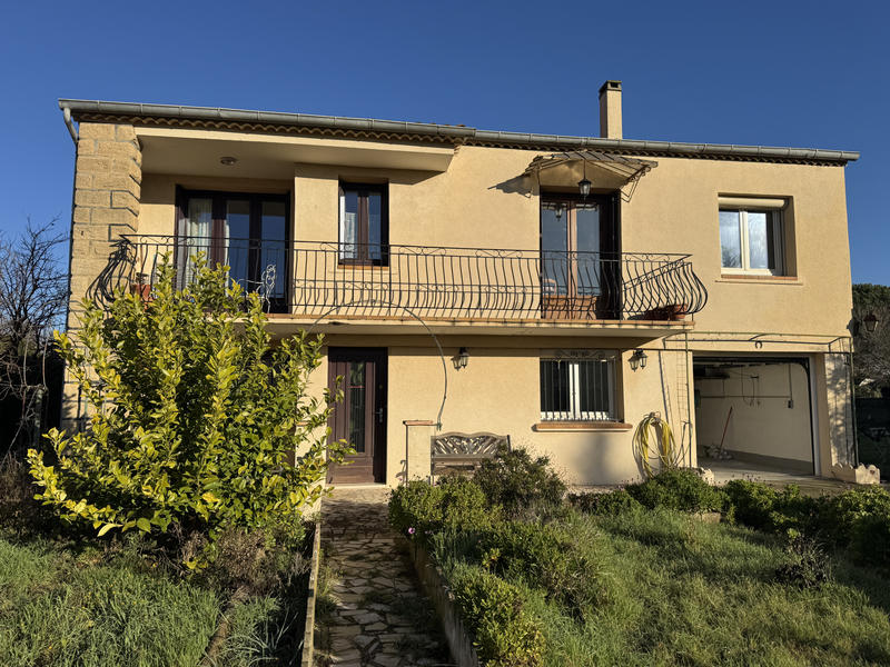 Maison - 110 m² - 5 pièces