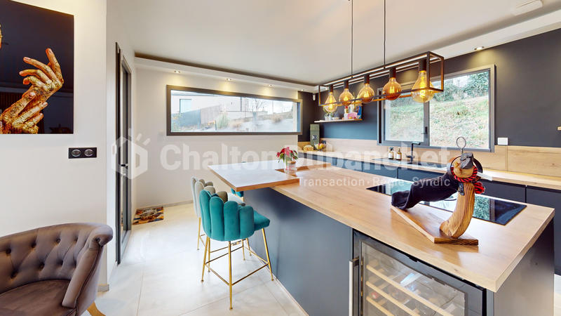 Villa - 160 m² - 6 pièces