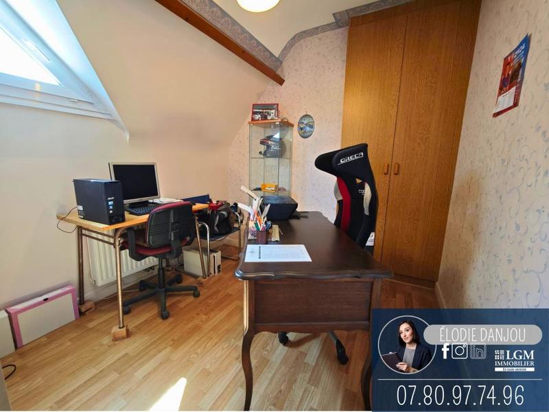 Maison - 180 m² - 6 pièces