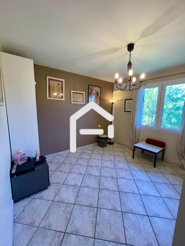 Maison - 158 m² - 7 pièces