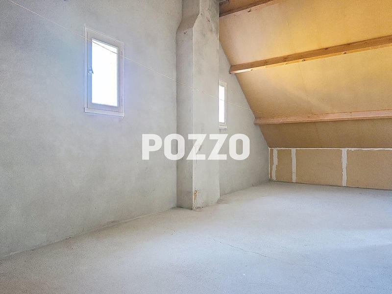 Maison - 165 m² - 6 pièces