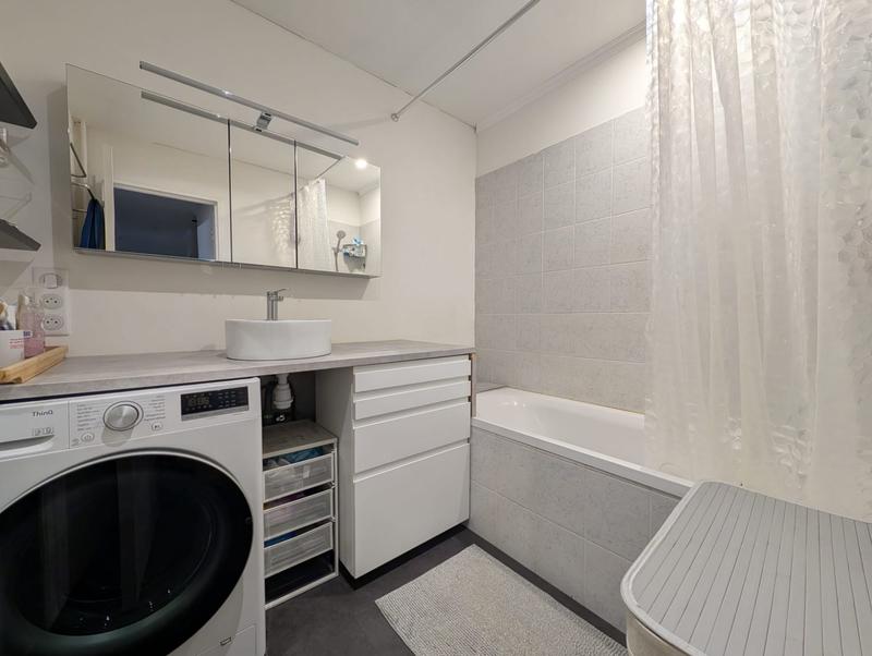 Appartement - 83 m² - 4 pièces