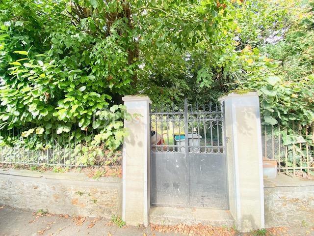 Maison - 184 m² - 11 pièces