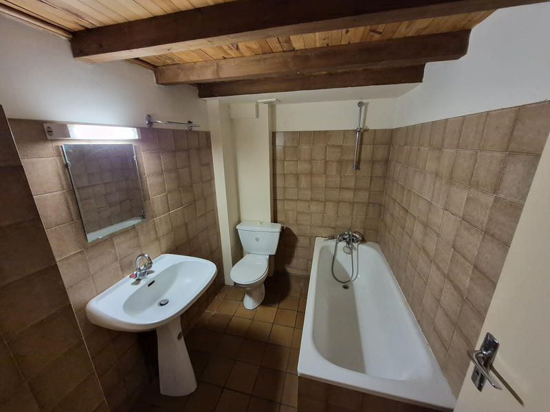 Immeuble - 85 m² - 3 pièces