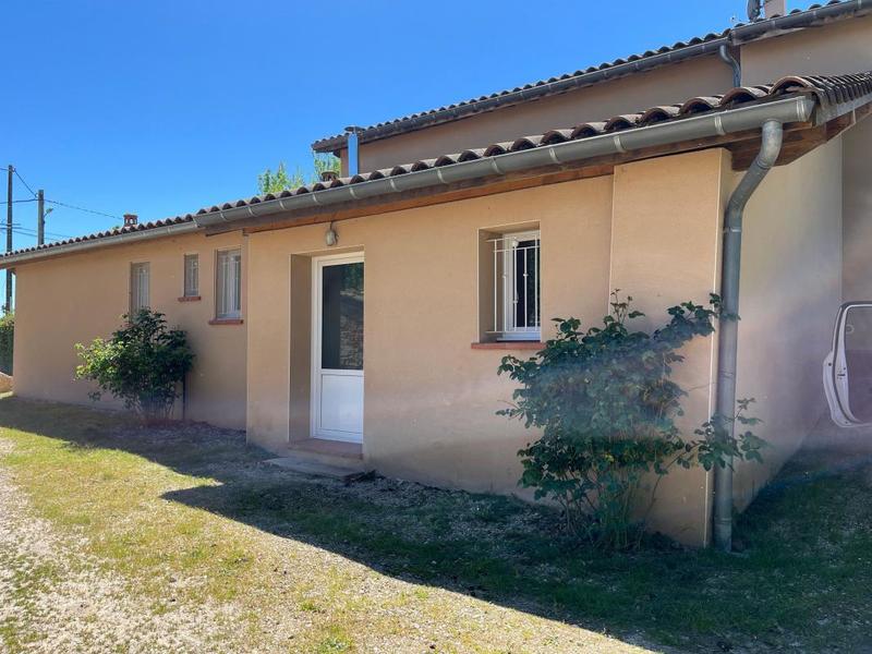 Maison - 270 m² - 6 pièces