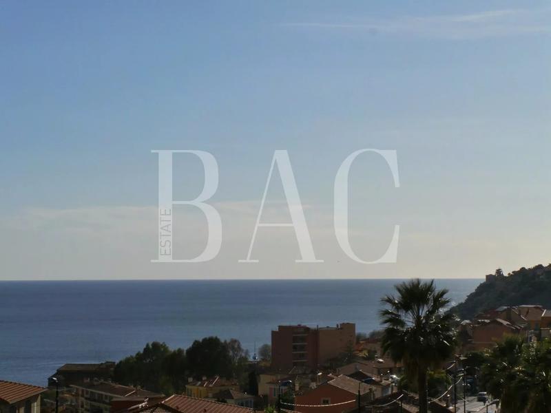 Villa - 250 m² - 8 pièces