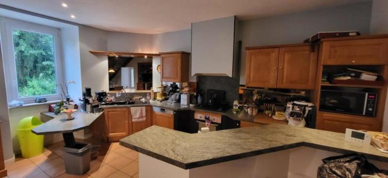 Maison - 310 m² - 6 pièces