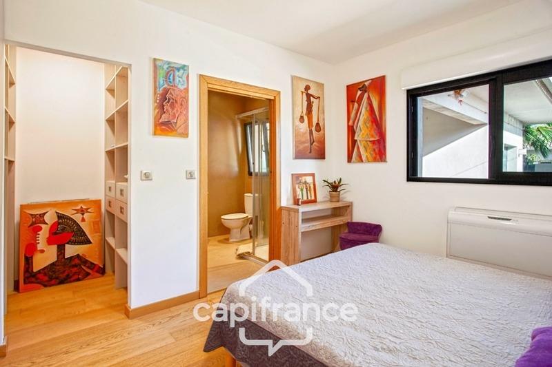 Maison - 186 m² - 6 pièces