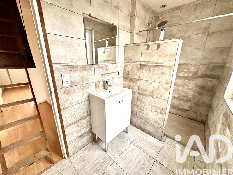 Maison - 82 m² - 5 pièces