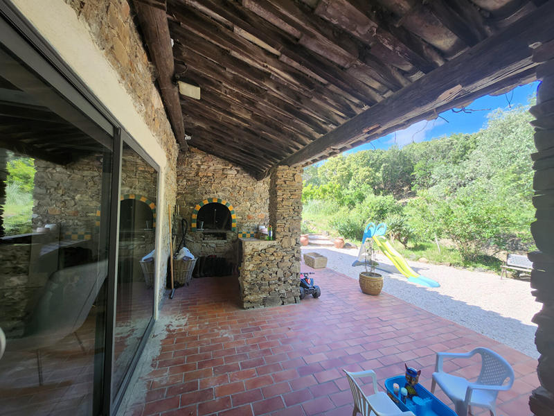 Demeure - 194 m² - 7 pièces