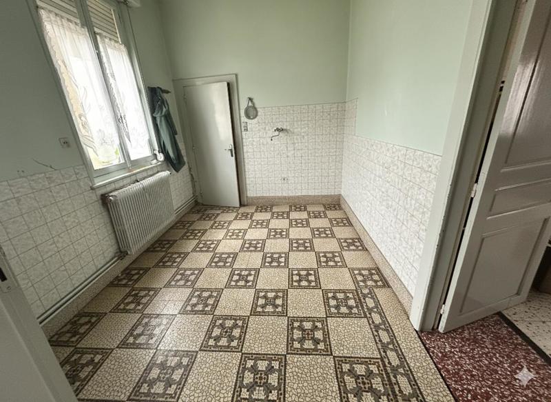 Maison - 175 m² - 10 pièces