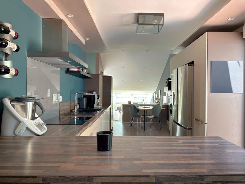 Maison - 143 m² - 6 pièces