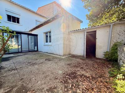 Maison - 102 m² - 5 pièces