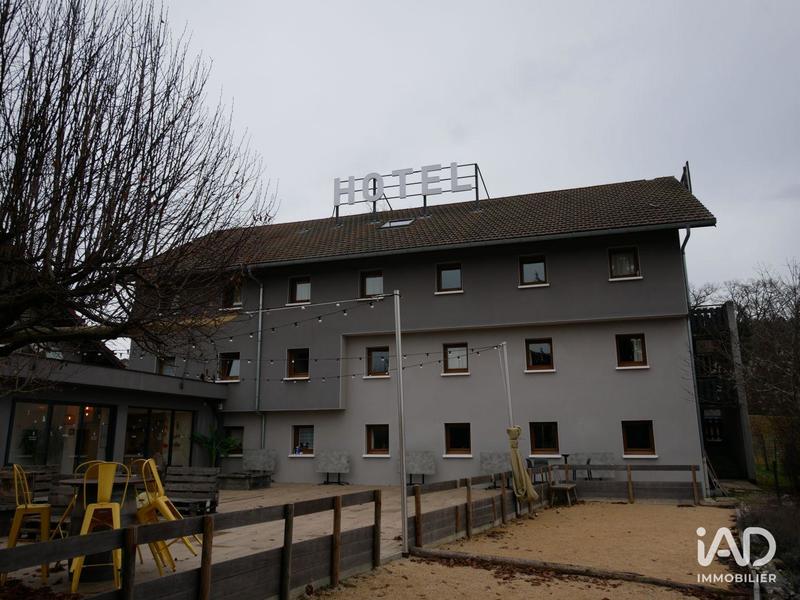 Local commercial - 1 000 m²