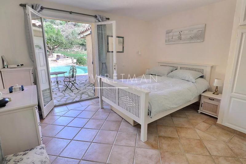 Villa - 187 m² - 5 pièces