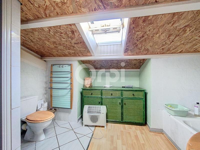 Maison - 265 m² - 8 pièces