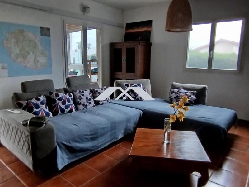 Villa - 196 m² - 8 pièces