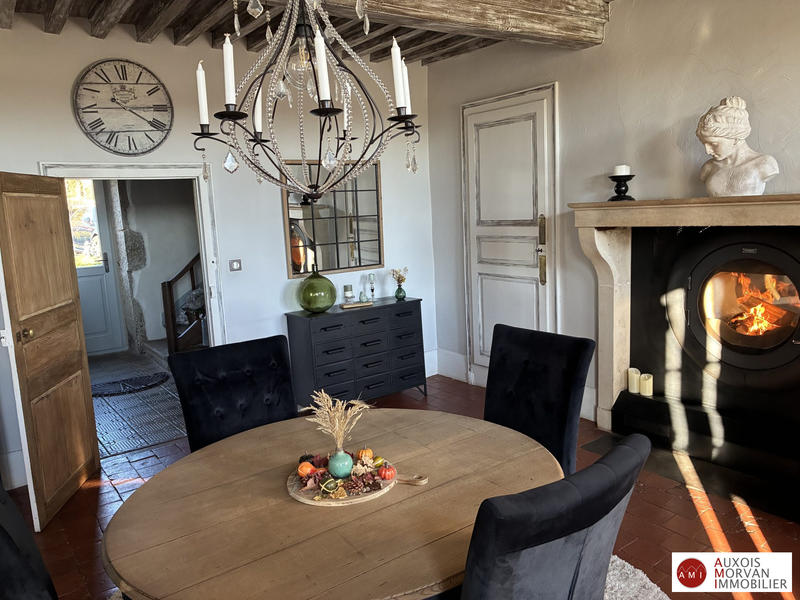 Maison ancienne - 151 m² - 6 pièces