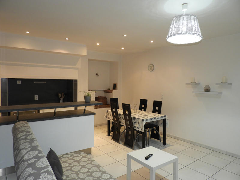 Maison - 96 m² - 4 pièces