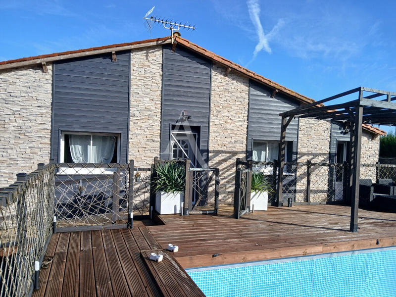 Maison - 130 m² - 5 pièces