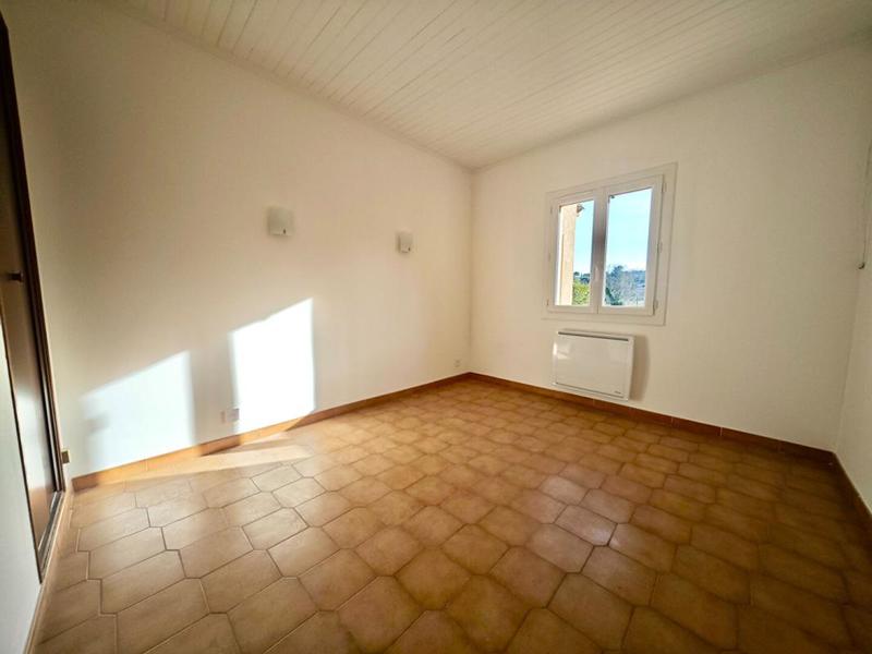 Appartement - 93 m² - 4 pièces