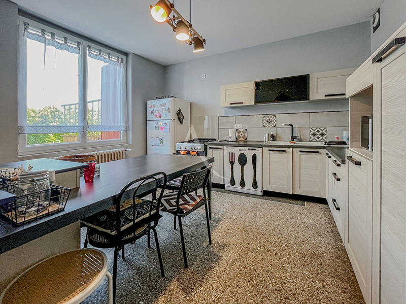 Maison - 175 m² - 6 pièces