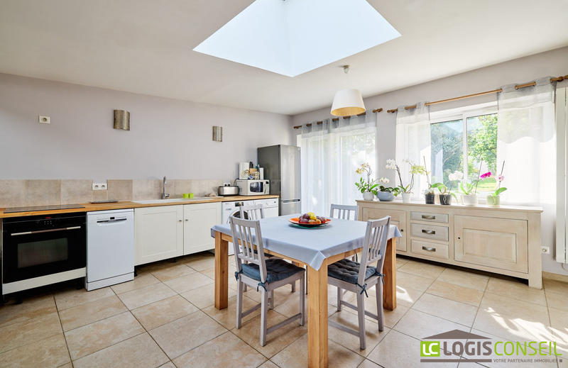 Maison - 148 m² - 5 pièces