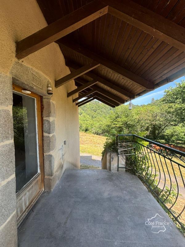 Maison - 75 m² - 5 pièces