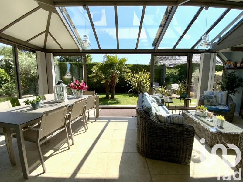 Maison - 221 m² - 9 pièces