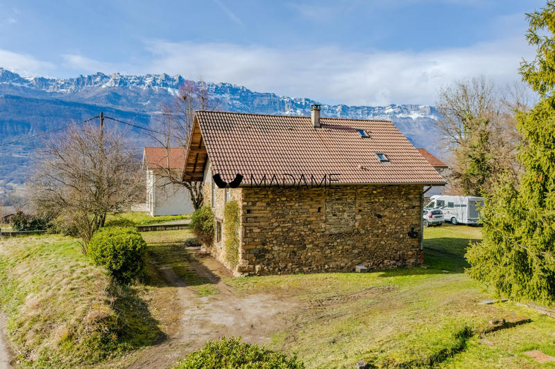 Maison - 112 m² - 4 pièces