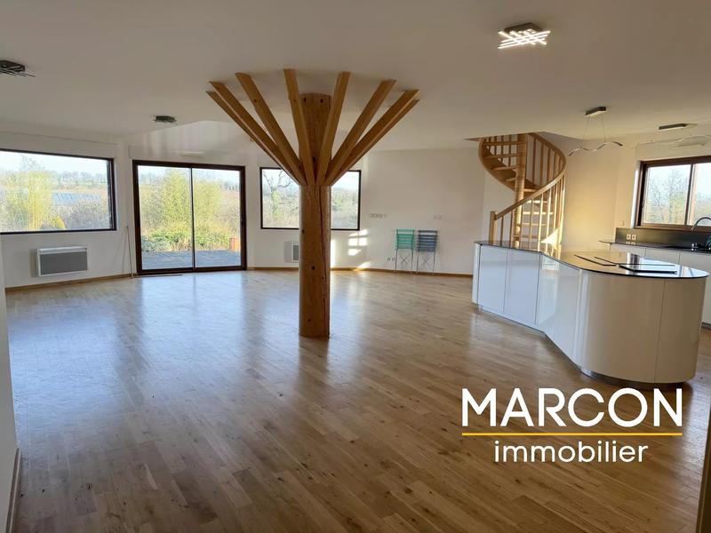 Maison - 164 m² - 4 pièces