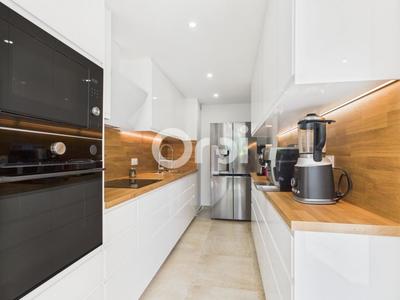 Appartement - 88 m² - 4 pièces