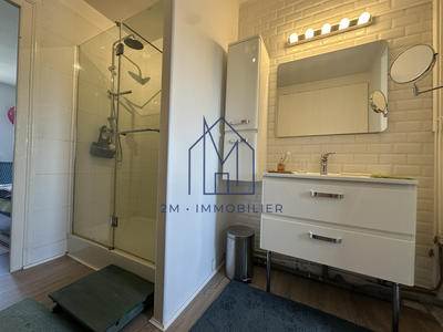 Appartement - 79 m² - 4 pièces