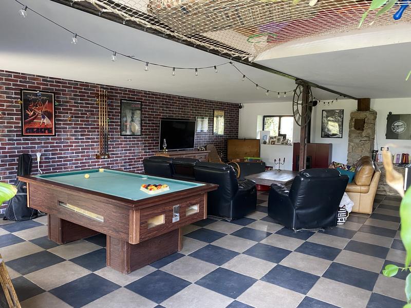 Maison ancienne - 245 m² - 7 pièces