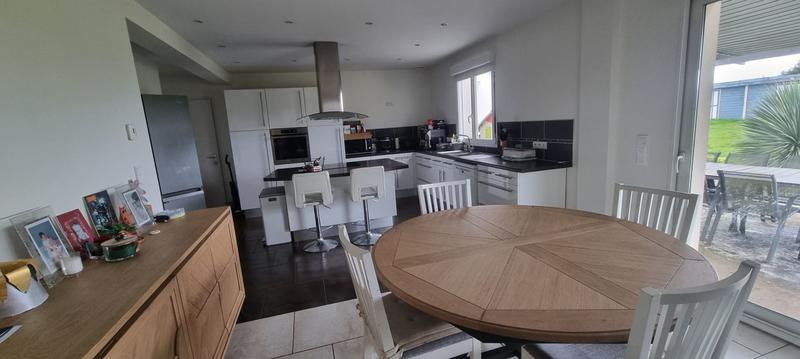 Maison - 191 m² - 7 pièces