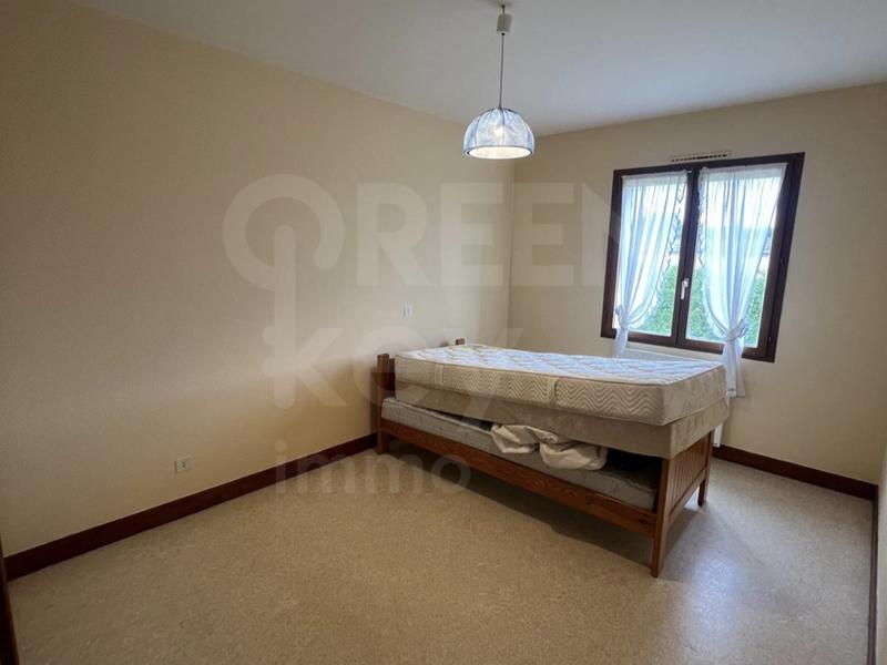 Maison - 141 m² - 7 pièces