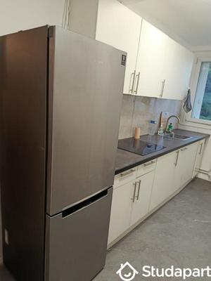 Chambre - 13 m² - 1 pièce