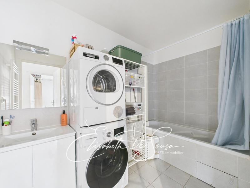 Appartement - 76 m² - 4 pièces