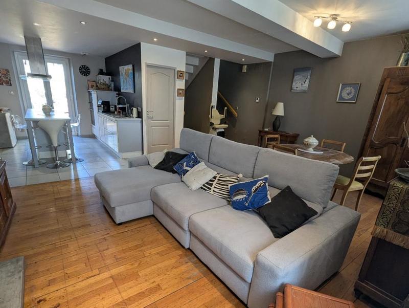 Maison en pierre - 114 m² - 4 pièces