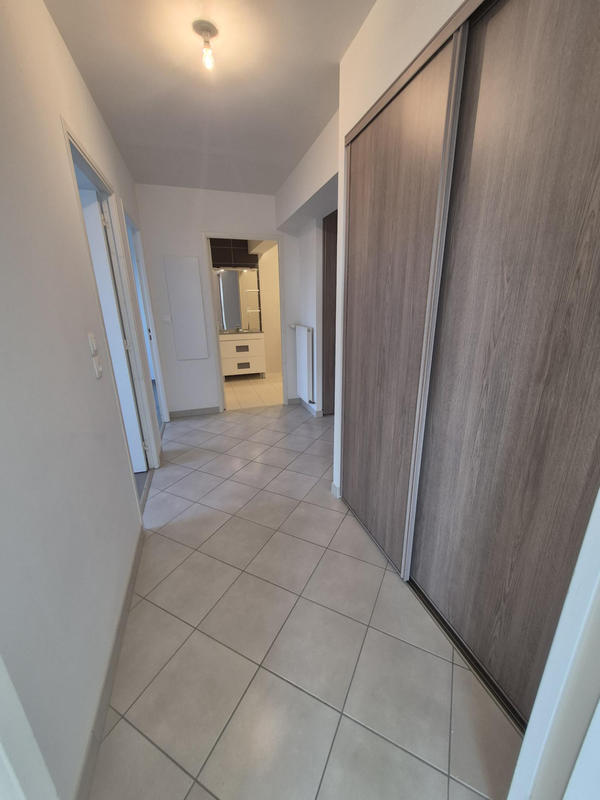 Appartement - 72 m² - 3 pièces