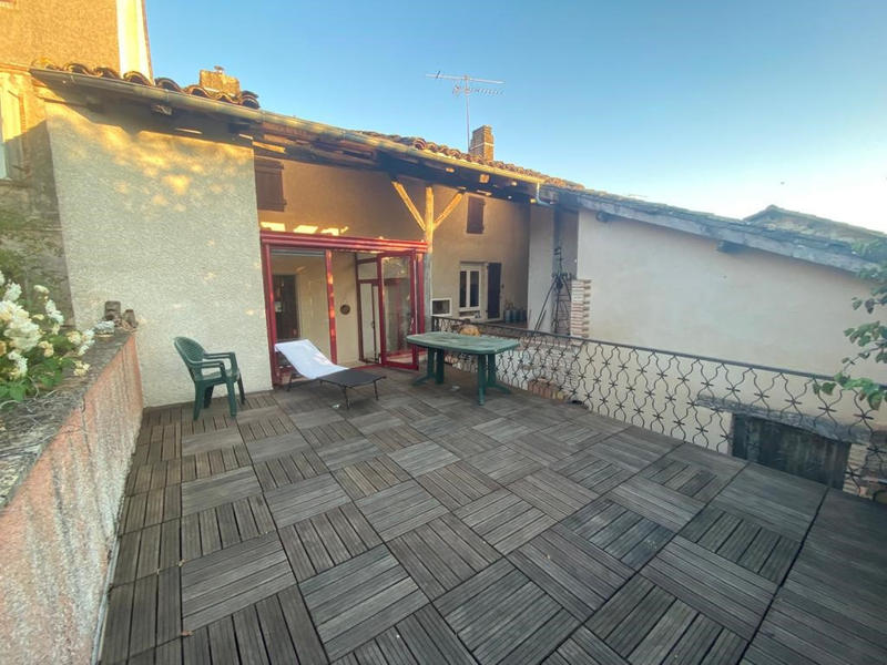 Maison - 174 m² - 5 pièces